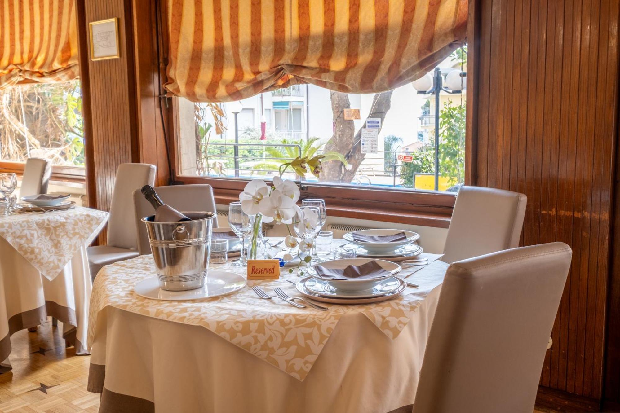Hotel Principe Sanremo Exterior photo